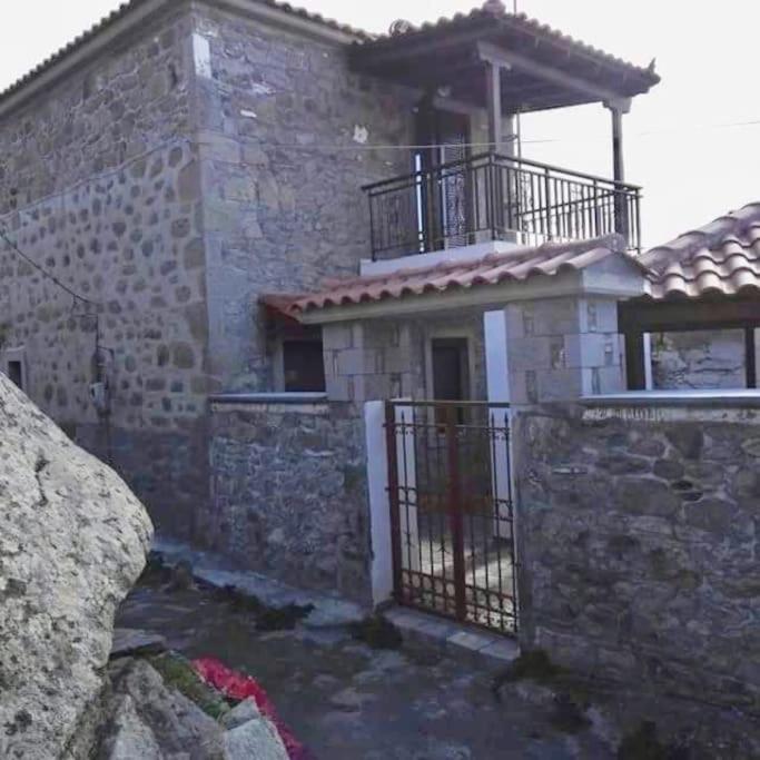 Traditional Stone-Built House With Great View Villa Kontias Exterior photo